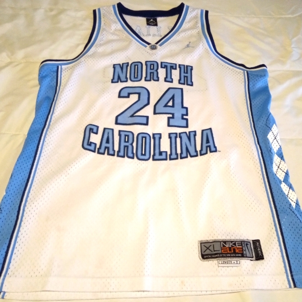 🌬️🌊#24 Marvin Williams UNC Authentic Nike Basketball Jersey